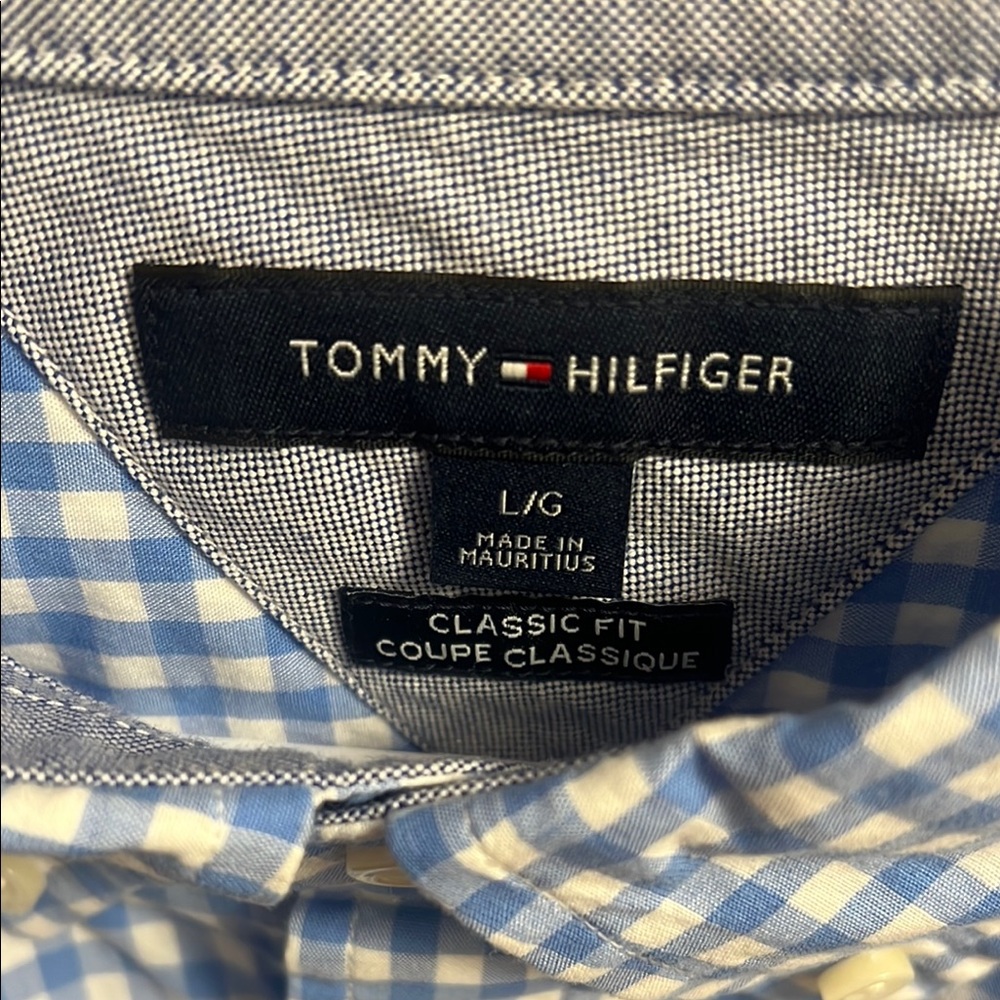 Tommy Hilfiger Blue Casual Button Down Shirt - Picture 2 of 5
